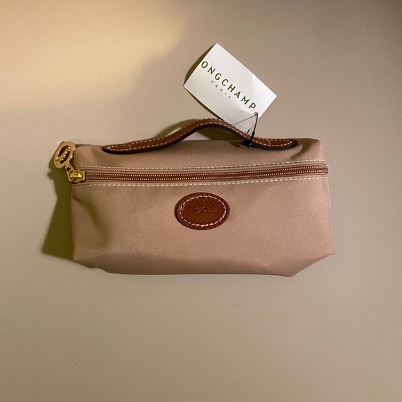 Beige Longchamp Mini Bag: Le Pliage Pochette Beige Longchamp Mini Bag: Le Pliage Pochette